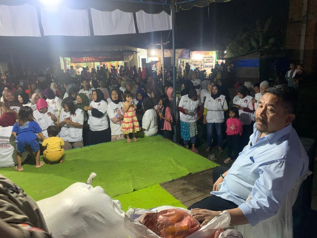 Warga Langkat, Sumatera Utara, menghadiri bakti sosial GEMPITA
